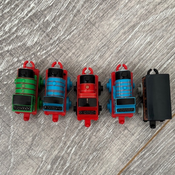 Lot of Thomas Minis - Picture 5 of 6